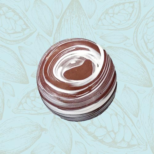 Danieli individual chocolates milk chocolate forest fruits signature on a blue and brown cacao background